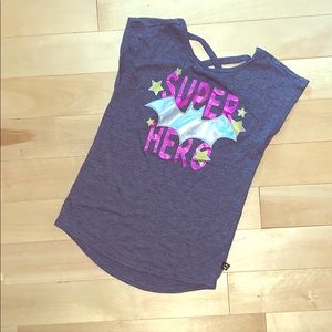 🌹Bundle few items and save🌹 T-shirt for girl